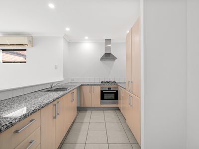 4 / 8 Toledo Close, Cannington