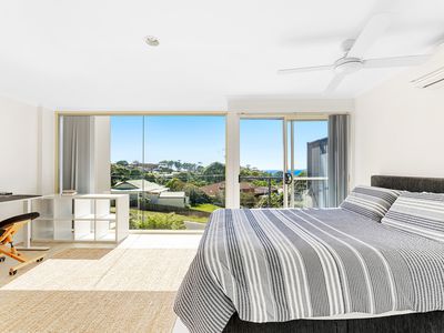 5 / 10 Marine Drive, Narooma