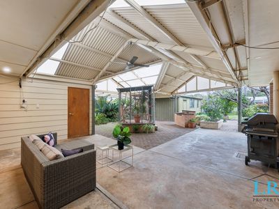 22 Saturn Crescent, Modbury North