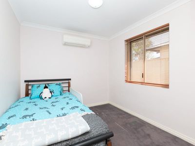 8 / 4 Reynolds Place, South Hedland