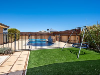 16 Pira Avenue, Karlkurla