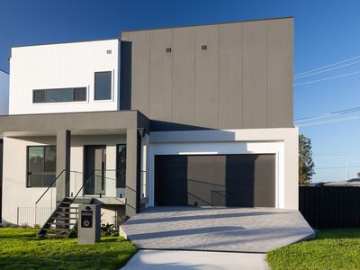 2 / 21a Golf Links Drive, Batemans Bay
