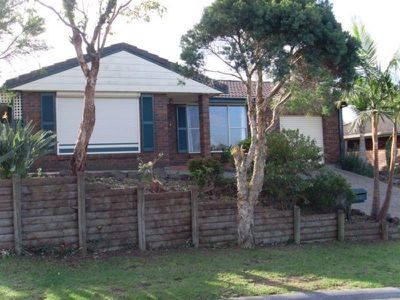 2 Serrata Place, Cordeaux Heights