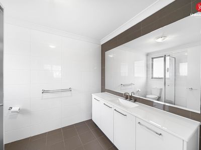 27 Burlina Circuit, Elizabeth Hills