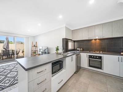 11 / 11 Bakana Loop, Landsdale