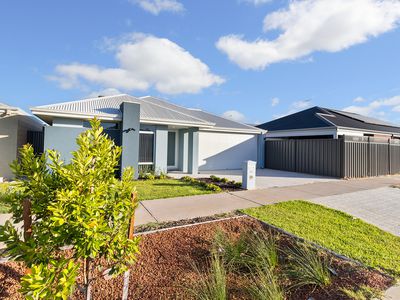 62 Lockhart Crescent, South Guildford