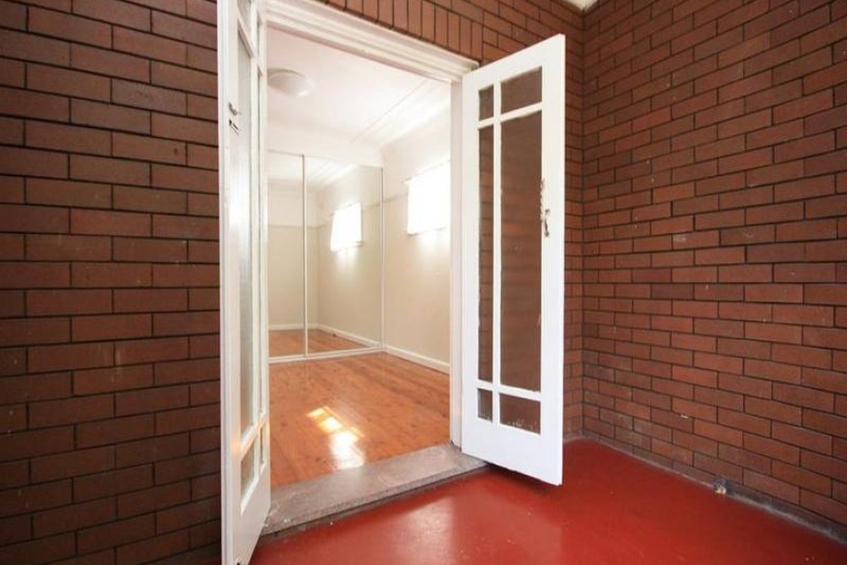 2 / 18 Tavistock Street, Drummoyne