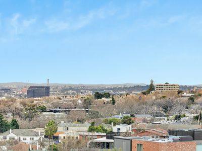 704 / 8C Evergreen Mews, Armadale