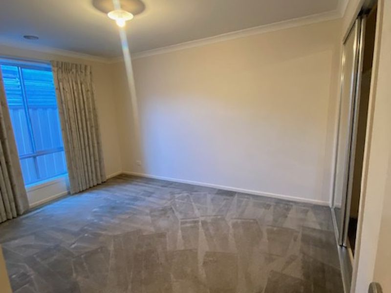 112 Tenterfield Drive, Burnside Heights