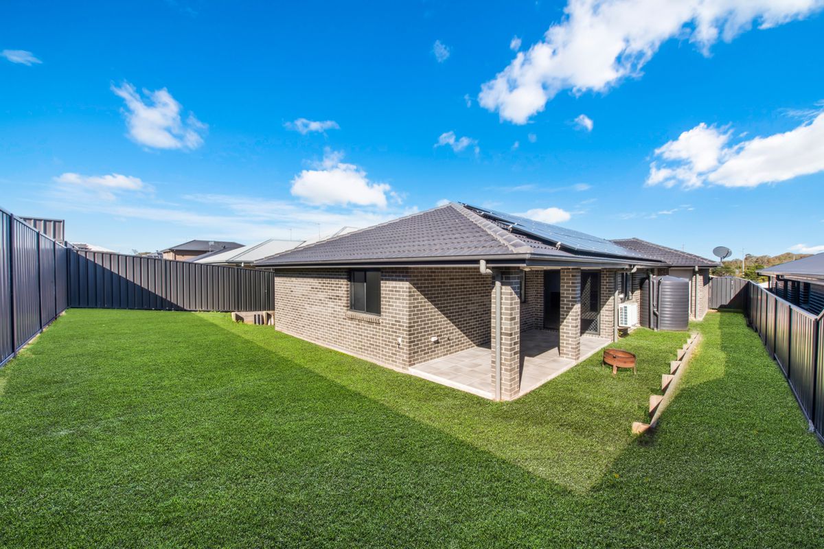 26 Bradman Drive, Woongarrah