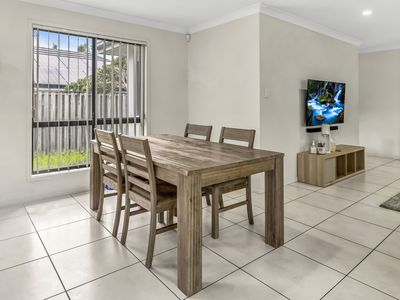 7 Garawarra Crescent, Upper Coomera