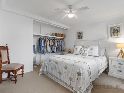 6B / 30 LAYCOCK STREET, Surfers Paradise