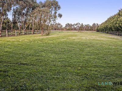 50-52 Ryan Road, Pakenham