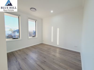 7 Wedgetail Avenue, Austral