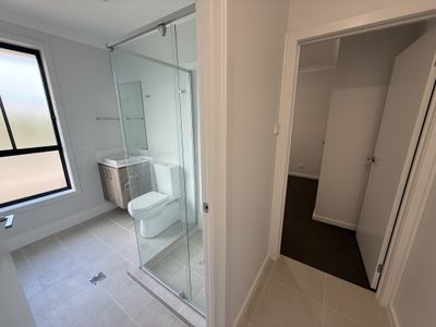 460a Browns Road, Austral