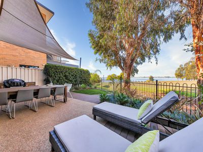 2 / 10 Luton Drive, Yarrawonga