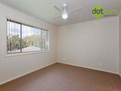 25 Hideaway Circuit, Fletcher