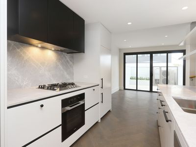 4 / 23 Maple Walk , Moonee Ponds