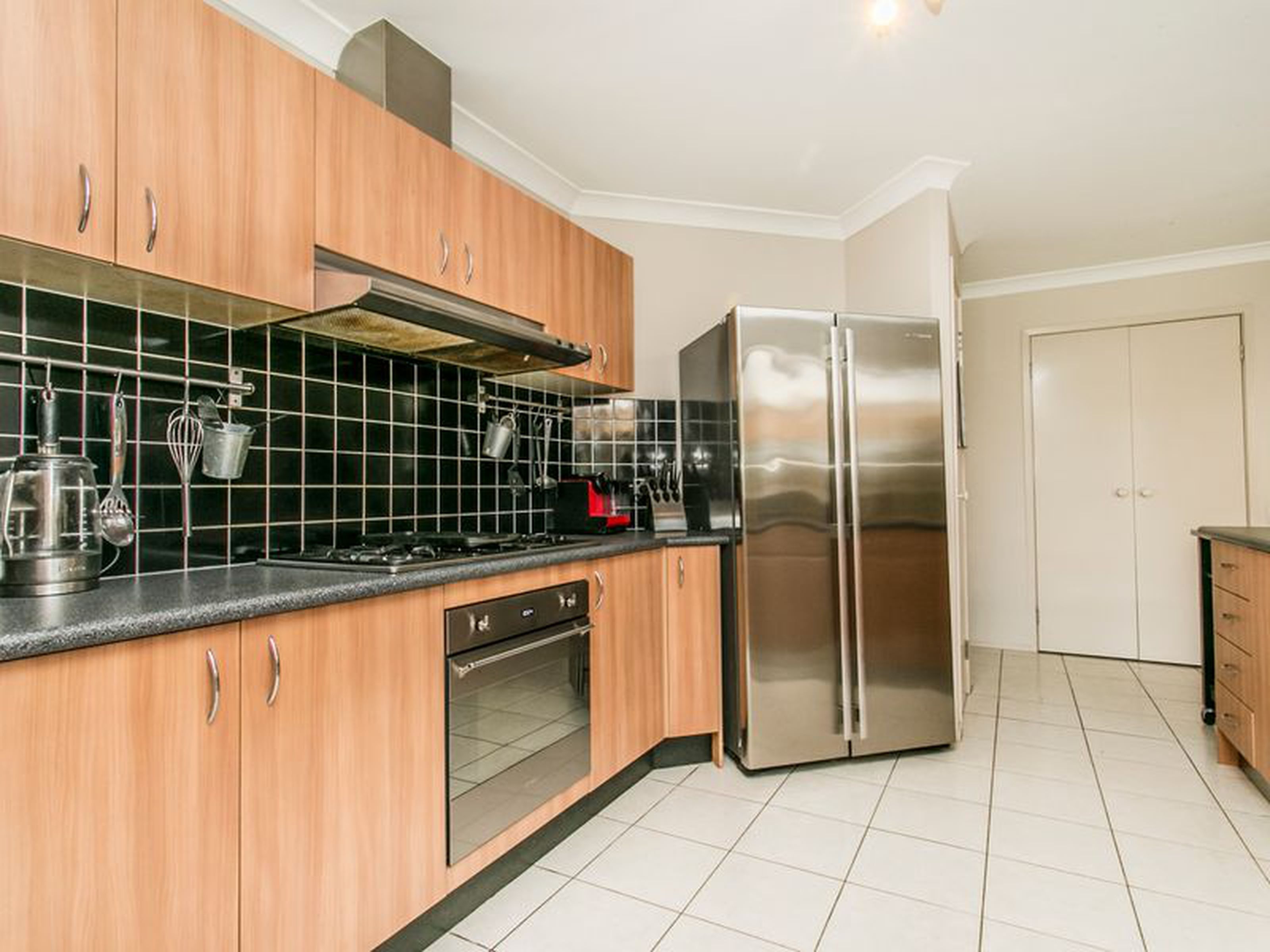 19 Tarrabundi Drive, GLENMORE PARK