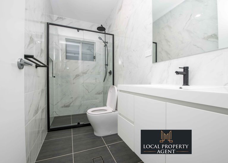 53 Torrens St, Canley Heights