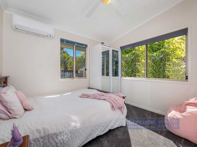 1 / 5 Aloota Crescent, Ocean Shores