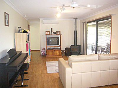 5 Jules Avenue, Rochedale South