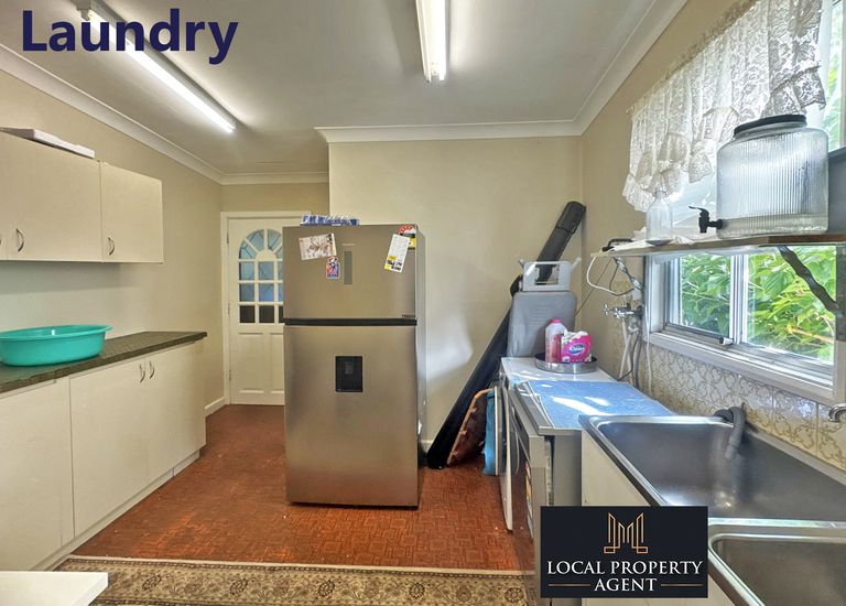 16 Cairo Ave, Padstow