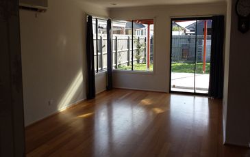 25 Amberly Drive, Pakenham