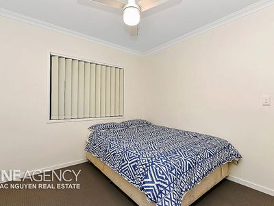 13 Dinnigan Cr, Durack
