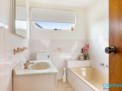 34 Anselm Grove, Glenroy