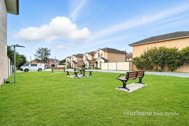 9 / 2-4 O'Brien Street, Mount Druitt