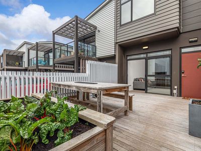 15 Tuatua Road, Hobsonville