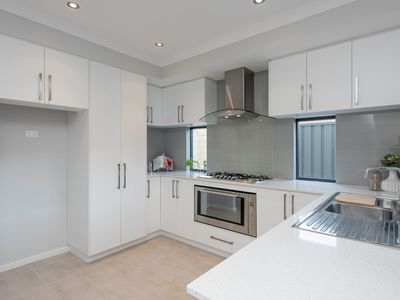 6C Salmar Way, Westminster