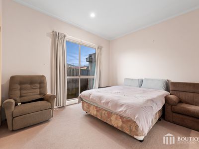 2 / 11 Adelaide Street, Dandenong