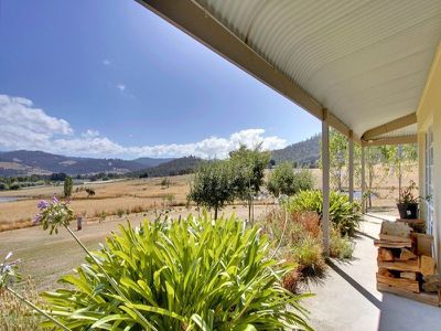 41 Cemetery Road, Cradoc