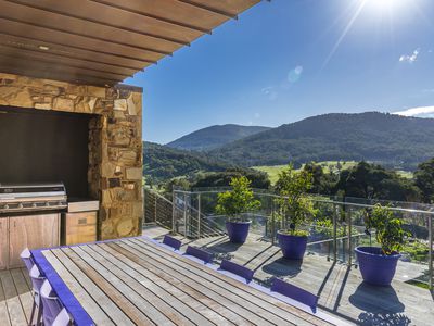 2 Tucketts Road, Mount Macedon