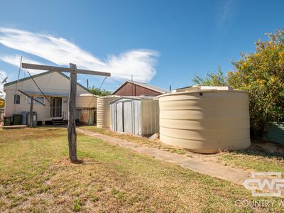 39 O'Donnell Street, Emmaville