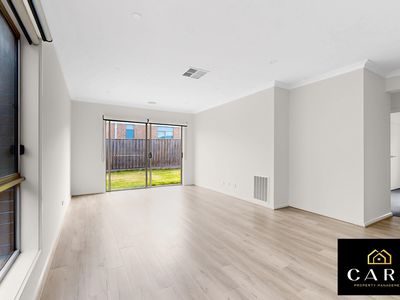 36 Ironstone Street, Cranbourne East