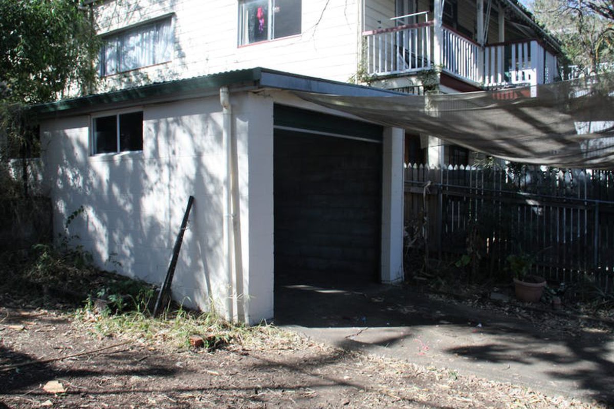 23 Strath Street, Highgate Hill