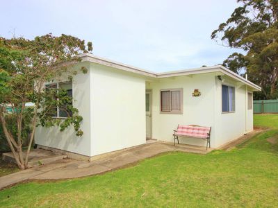 5 Hunter Street, Mallacoota