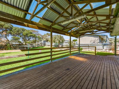 5 Wentworth Street, Beachport