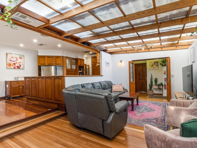 5 Elmwood Avenue, Woodlands
