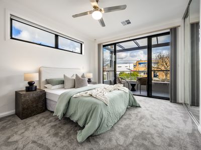 2A Corralyn Terrace, Enfield