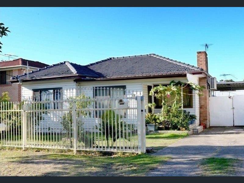 property_name(property)