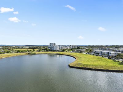 2505 / 25-31 East Quay Drive, Biggera Waters