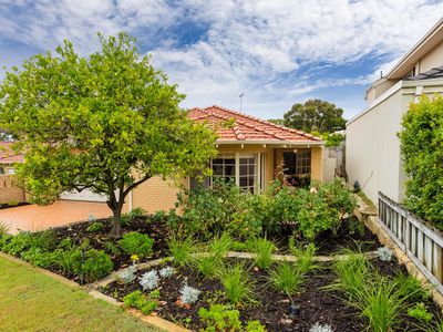 3 Arundale Crescent, Wembley Downs