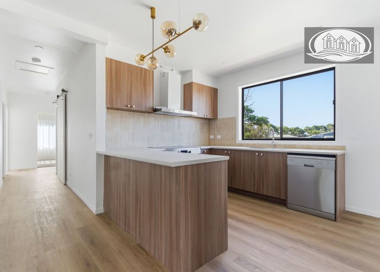 138 Oakleys Road, Portland