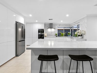 91 Aitken Drive, Winthrop