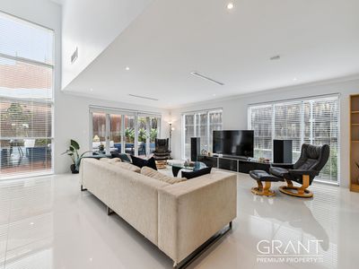 2 Japonica Way, Murdoch