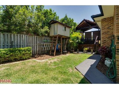 1 Ferntree Court, Noosaville